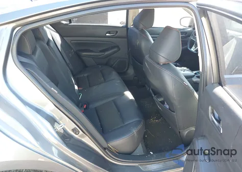 2019 Nissan Altima 2.5 Sr z USA, uszkodzony, nr VIN 1N4BL4CV9KC128646